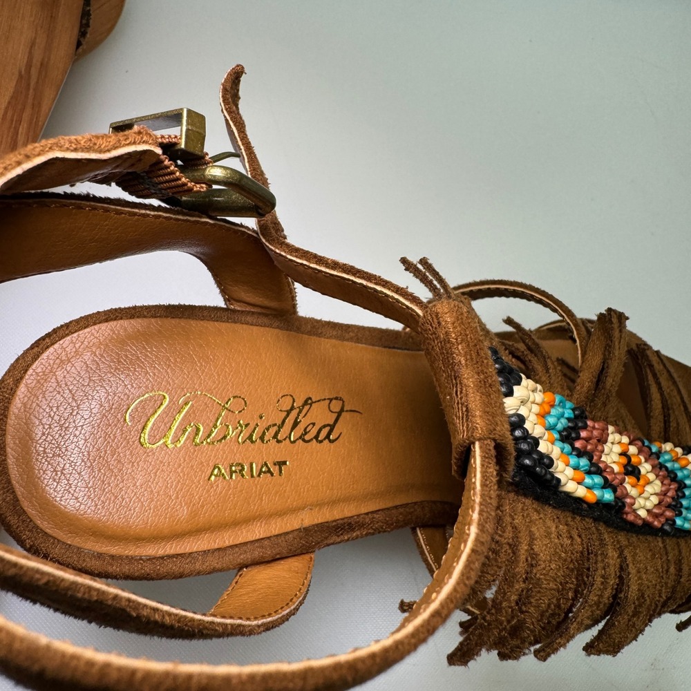 Ariat Unbridled Wedge Sandals Women 6.5 Brown Beaded Fringe Cork Platform - Picture 11 of 12